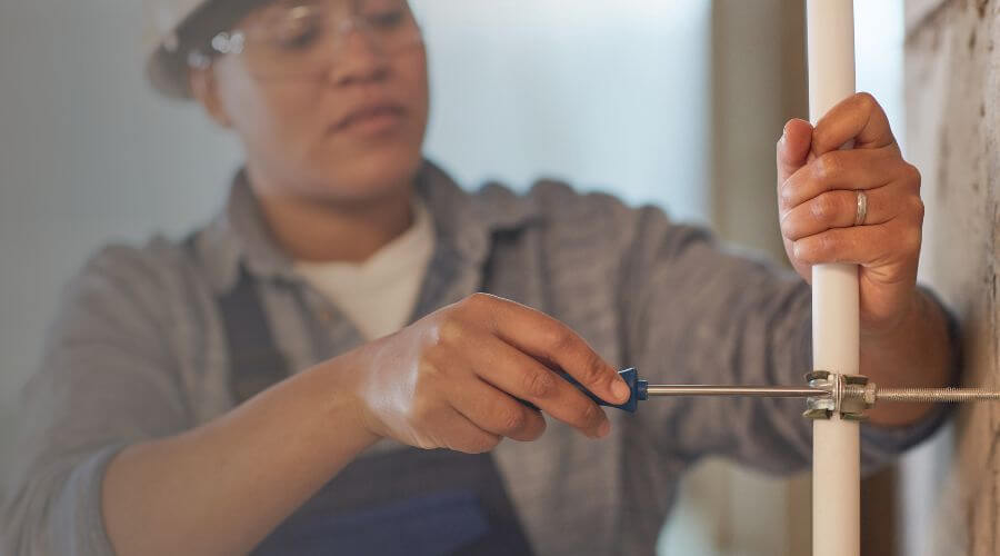 Professional same day plumber in Helena, OK
